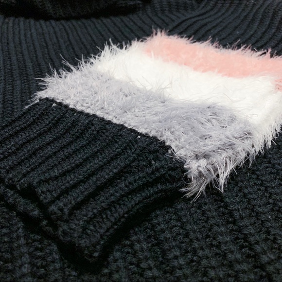 NWT MODCLOTH Cozy Sweater - Picture 5 of 7